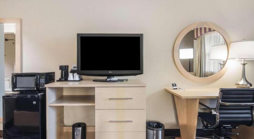 Americas Best Value Inn Alliance Luaran gambar